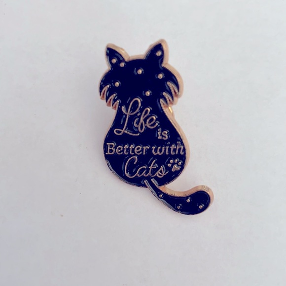 Jewelry - COPY - Cat 🐈⬛ pin / brooch with saying